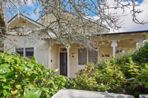 Victoria House Leura